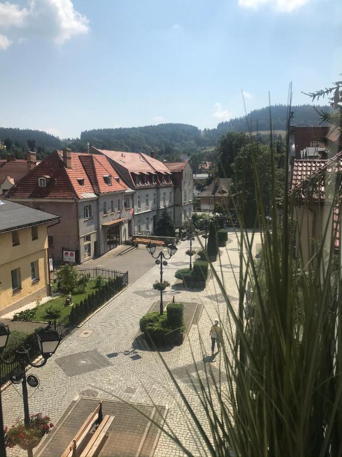 Nokturn Apartament Duszniki Zdrój Dış mekan fotoğraf